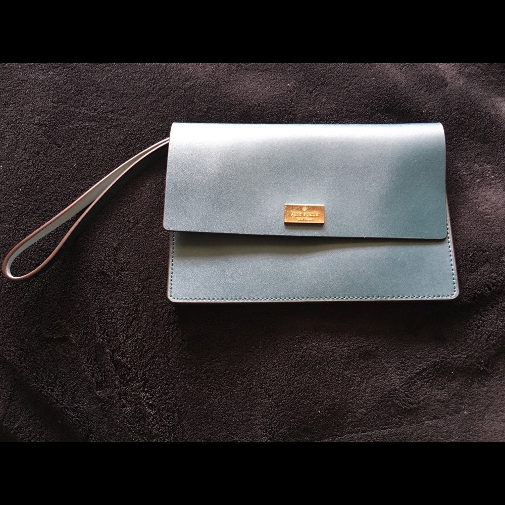 Kate Spade wristlet